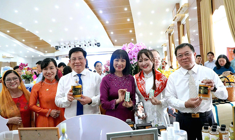 L&atilde;nh đạo tỉnh An Giang