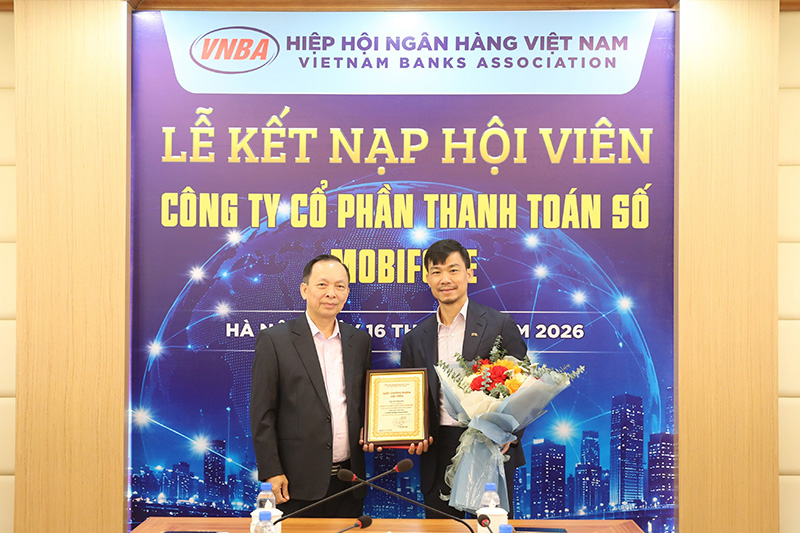 TS. Đ&agrave;o Minh T&uacute;