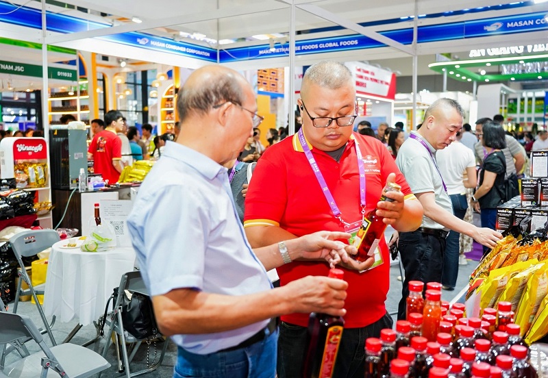 Kh&aacute;ch h&agrave;ng trải ngiệm