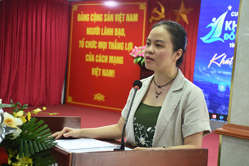 Ph&oacute; gi&aacute;m đốc Sở KH-CN Nguyễn Thị Hồng Th&aacute;i ph&aacute;t biểu khai mạc