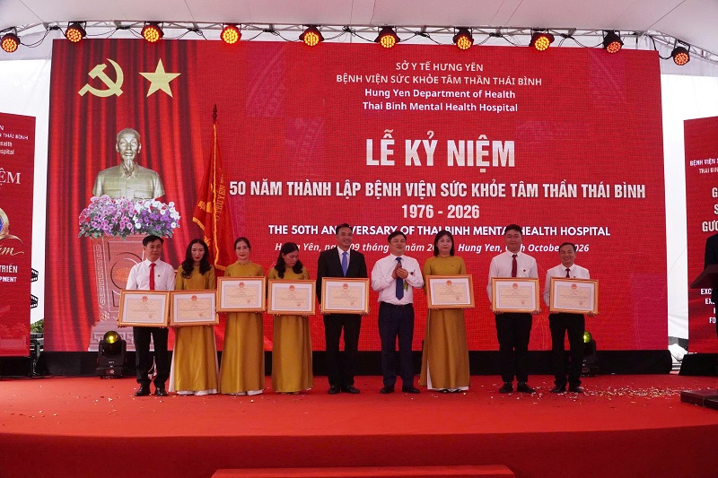 Phó Chủ tịch UBND tỉnh Phạm Văn Nghiêm Phó Chủ tịch UBND tỉnh Phạm Văn Nghiêm