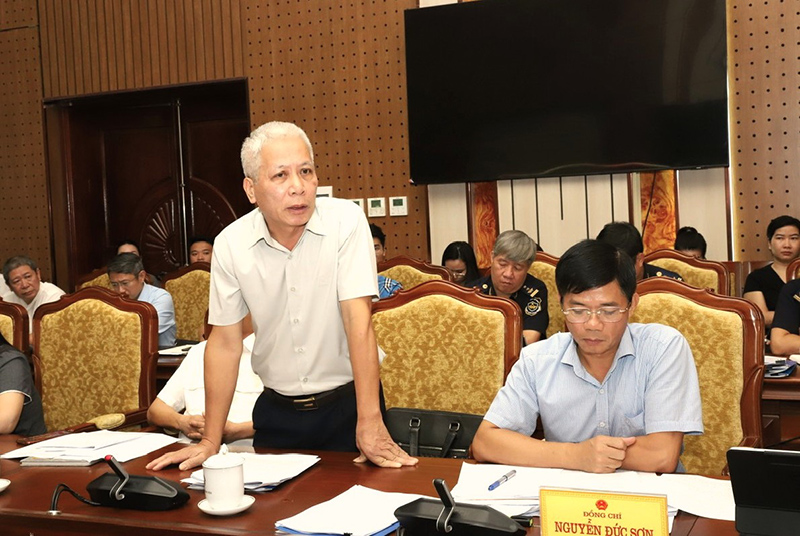 L&atilde;nh đạo Thuế tỉnh Hưng Y&ecirc;n b&aacute;o c&aacute;o