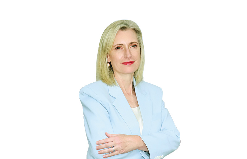 Trang3-Emma McDonald - Profile Picture.jpg
