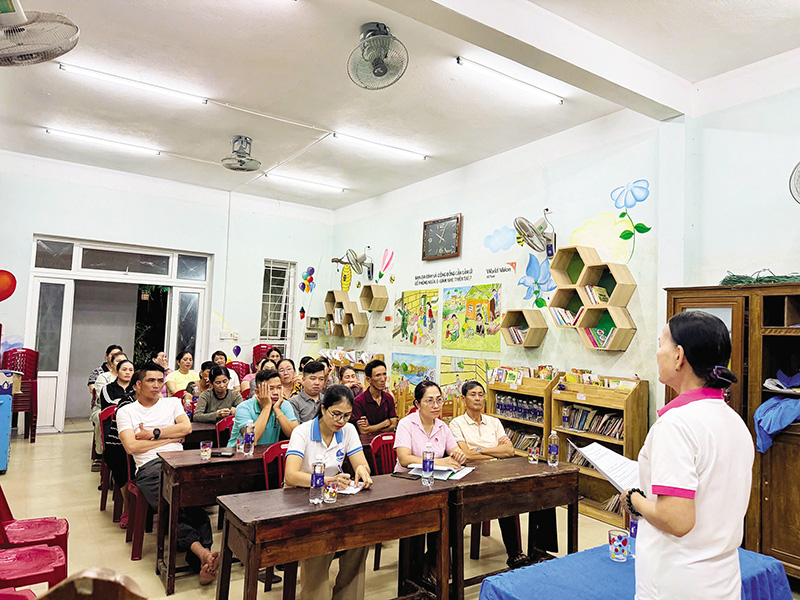 6-anh thay.jpg