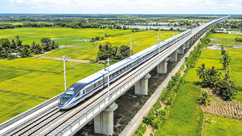 Trang4-Phối cảnh tuyến đường sắt TP.jpg