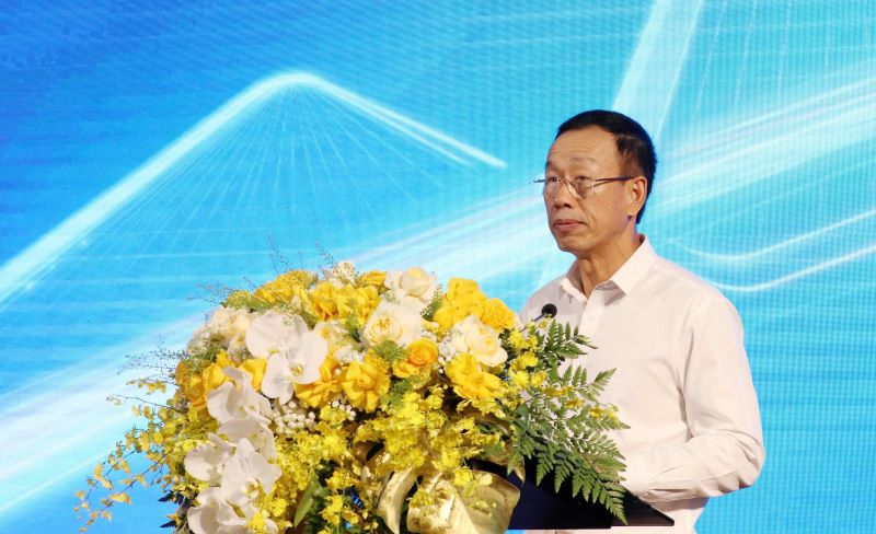 ph&oacute; chủ tịch thanh h&oacute;a