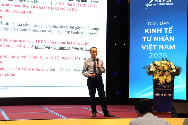 ts. Cấn văn lực ts. Cấn văn lực